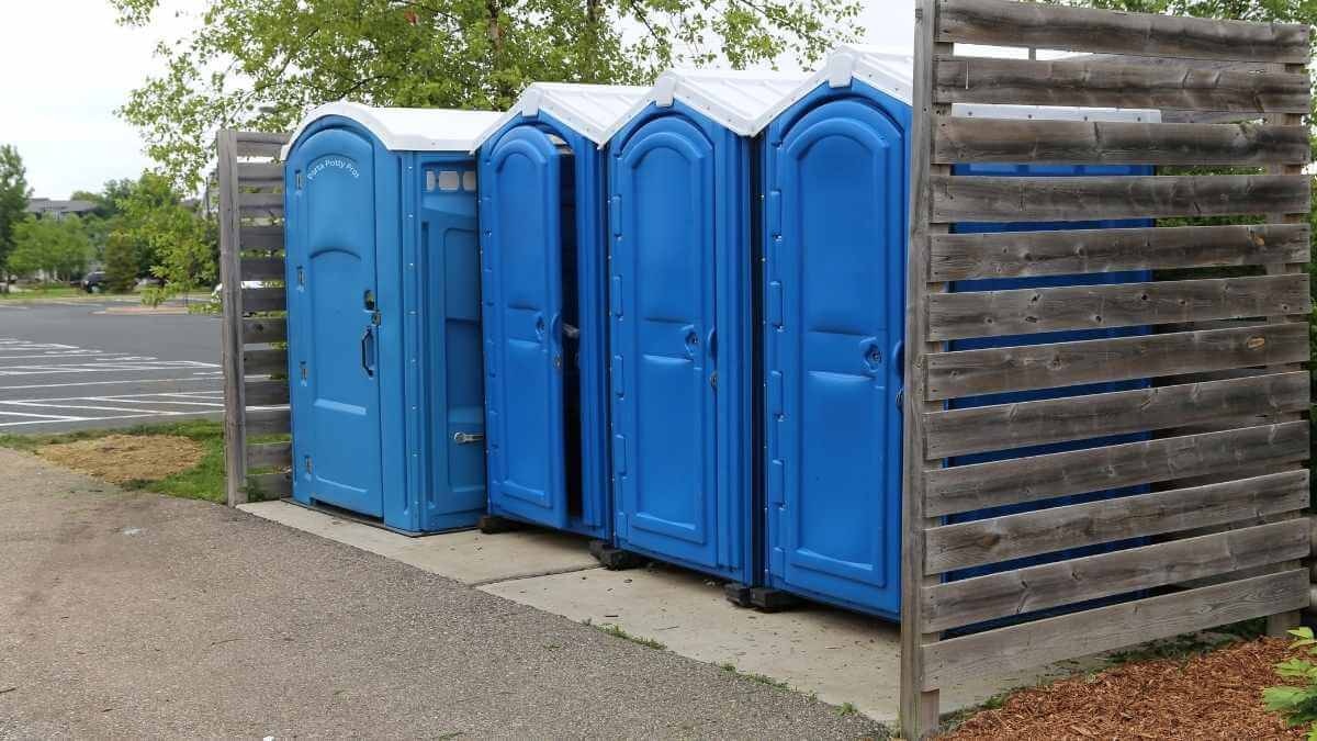 Porta Potty Rental Pros - Reliable Portable Toilet Rentals in Bradenville, PA, 15620